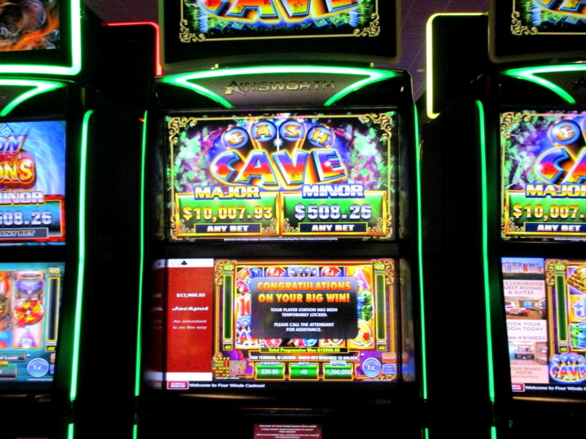 275 Free spins no deposit at YoYo Casino