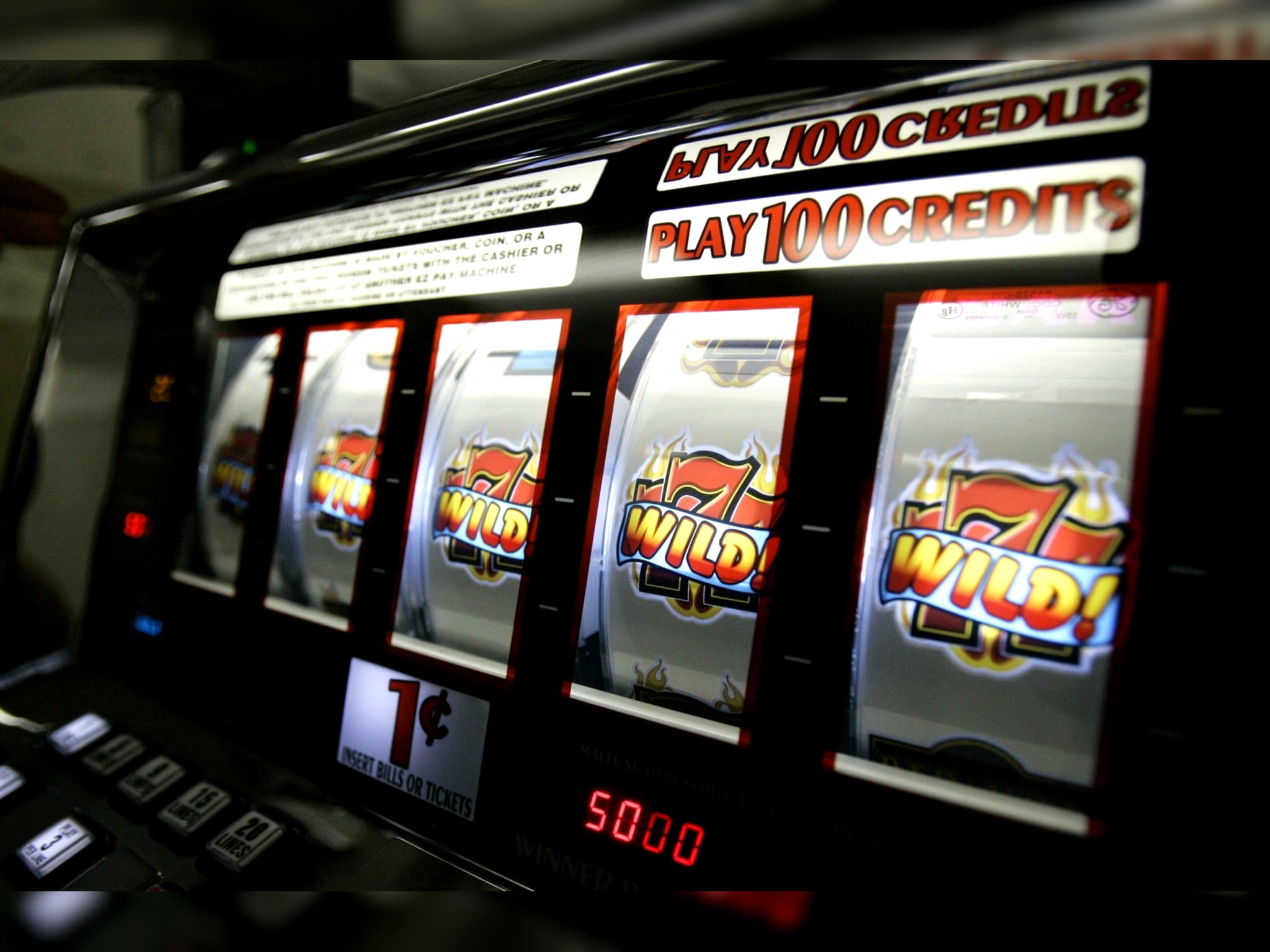 EURO 700 Free Cash at William Hill Casino