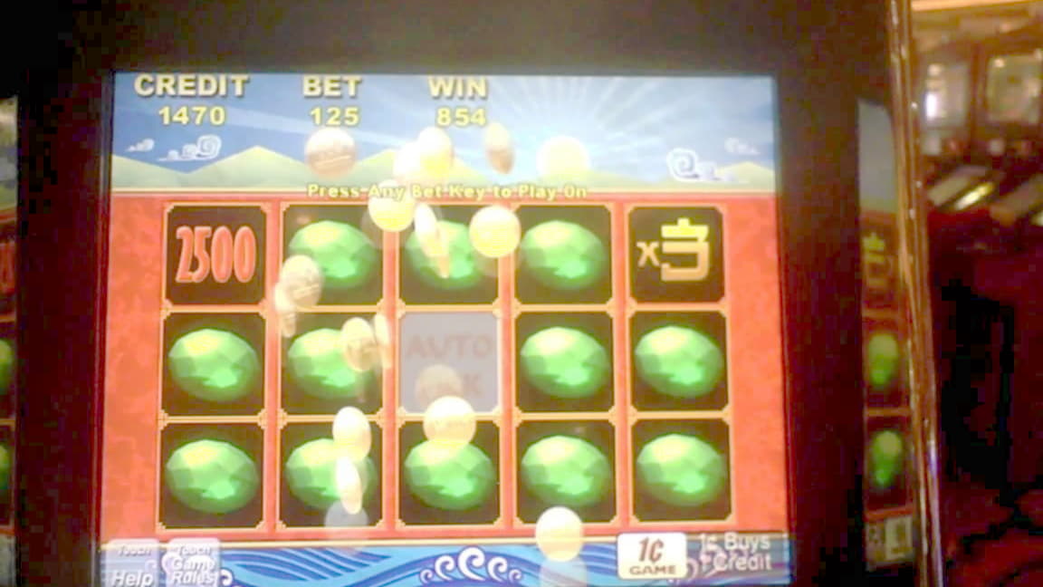 865% Casino Welcome Bonus at Malina Casino