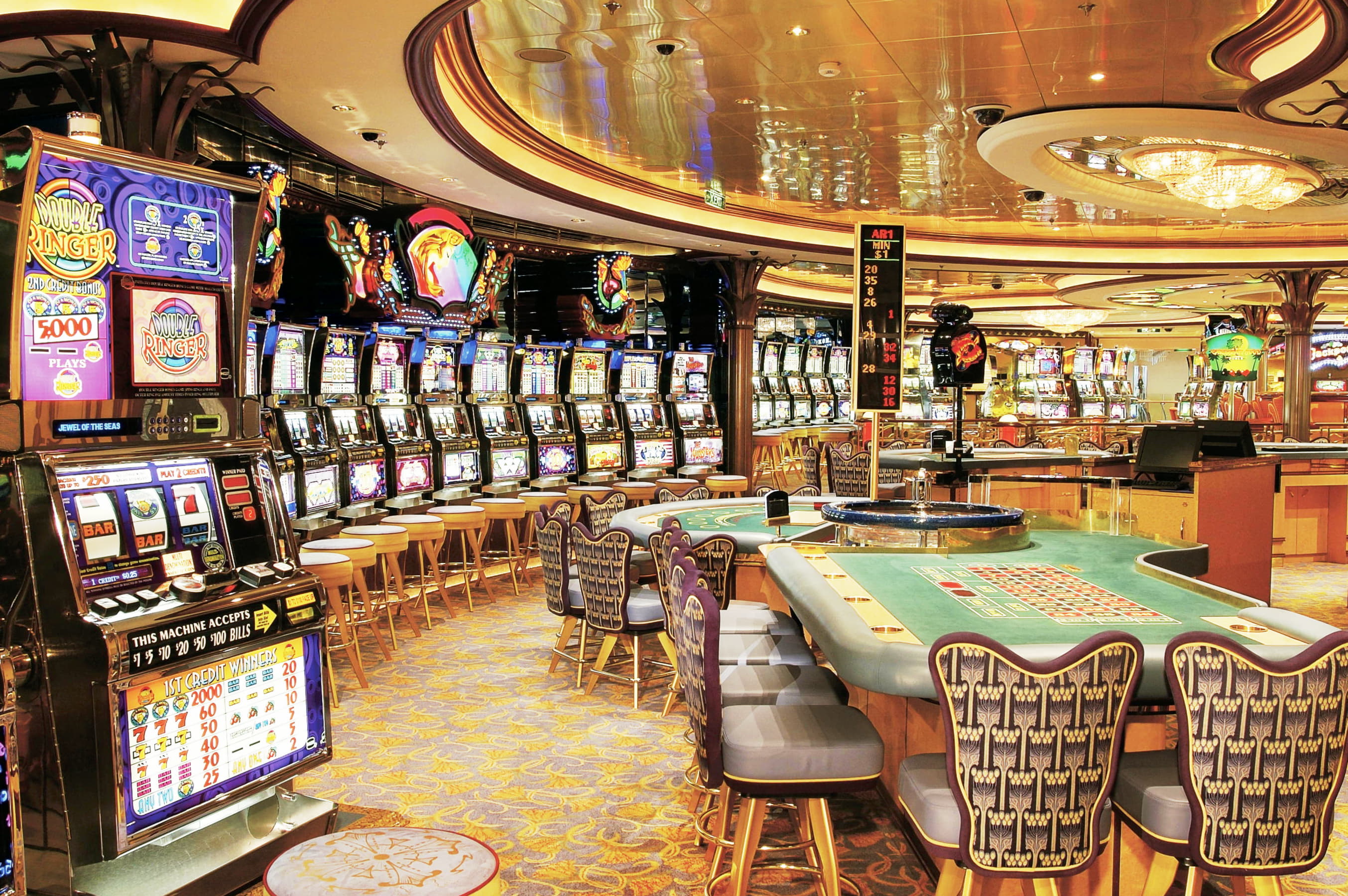 £3720 No deposit casino bonus at Treasure Island Jackpots Casino (Sloto Cash Mirror)