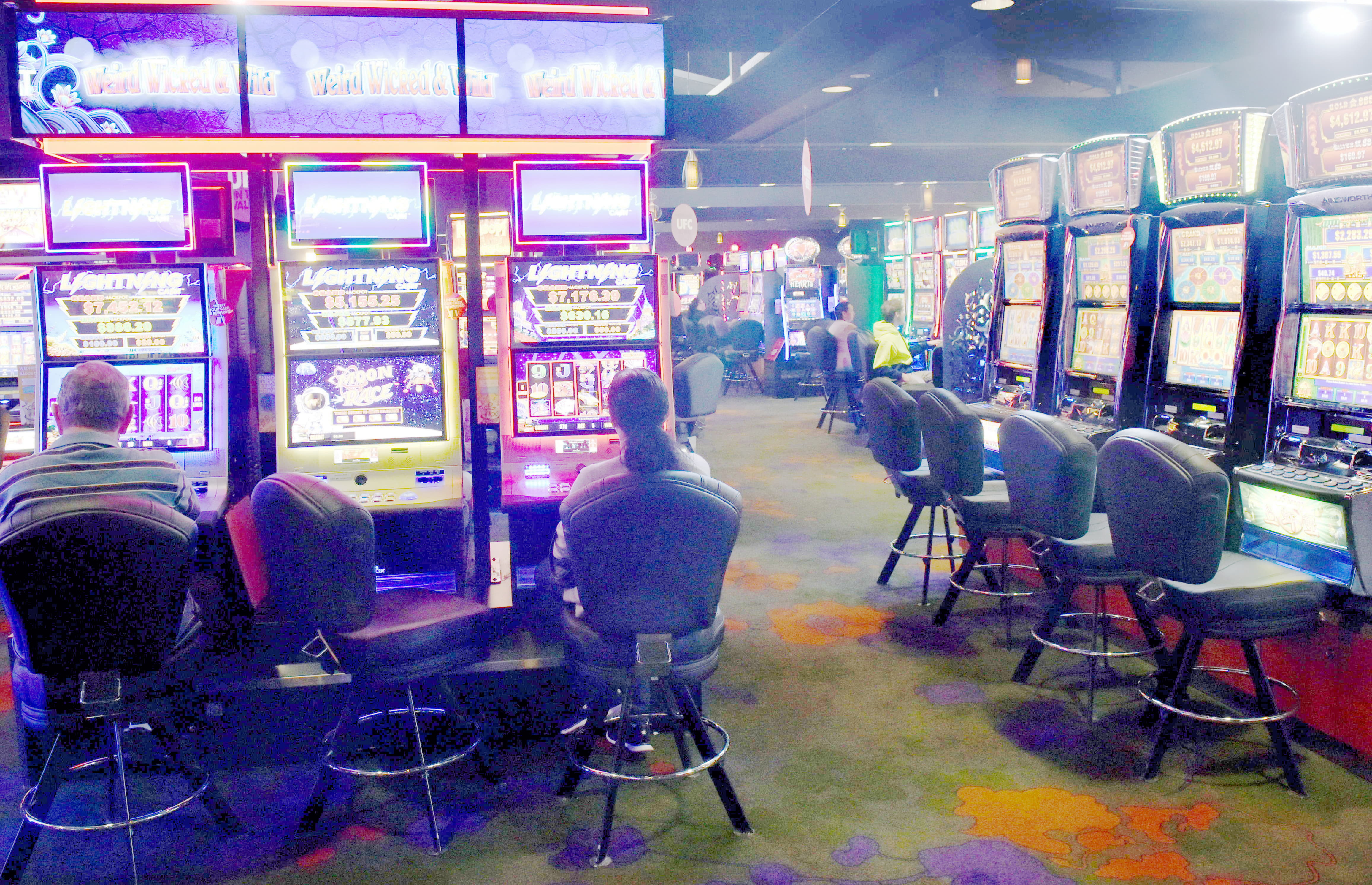 $3275 NO DEPOSIT CASINO BONUS at 888 Casino