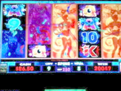 EUR 545 Mobile freeroll slot tournament at Boa Boa Casino