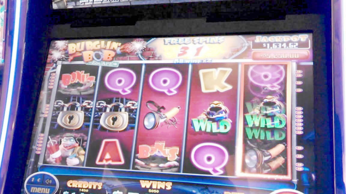 735% Welcome Bonus at 888 Casino