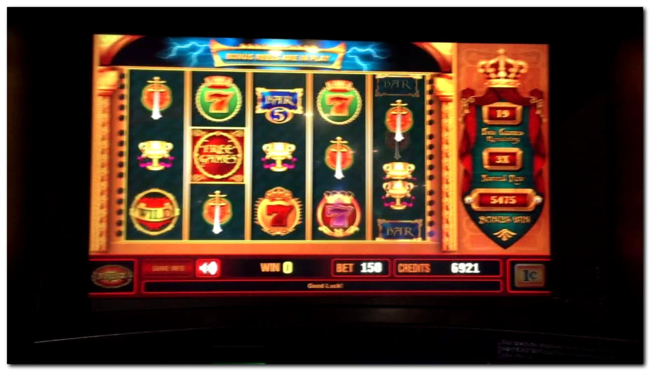 795% Deposit Match Bonus at Royal Vegas Casino