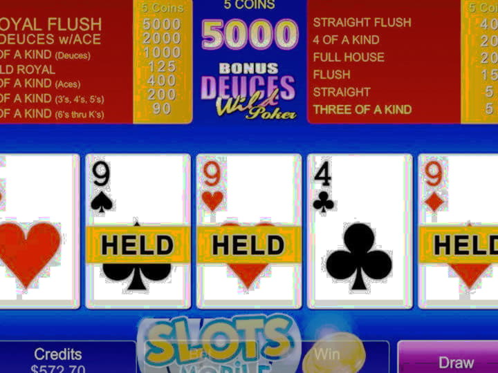 111 Free Spins at HighRoll Online Casino