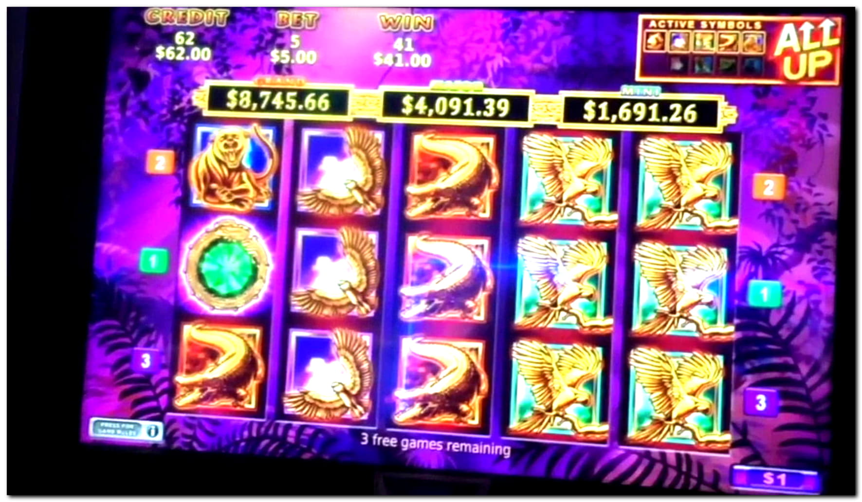 €855 No Deposit at Cadoola Casino