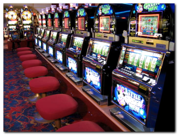 $145 casino chip at Gamebookers Casino