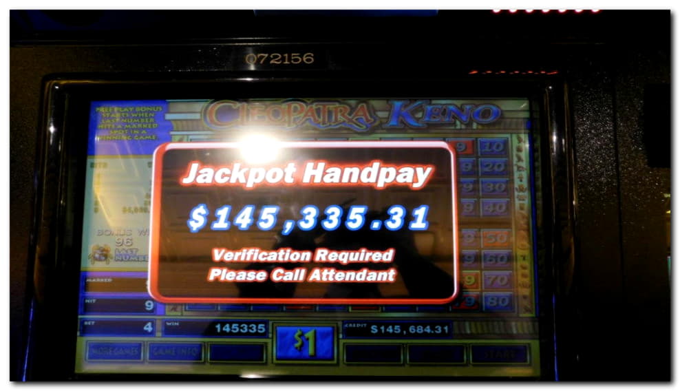 EUR 995 Daily freeroll slot tournament at Cashmio Casino