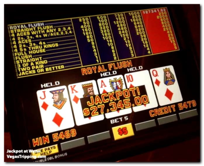 Eur 580 Mobile freeroll slot tournament at Get Lucky Casino