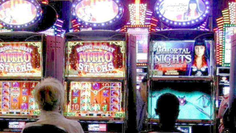 865% Welcome Bonus at Royal Dubai Casino