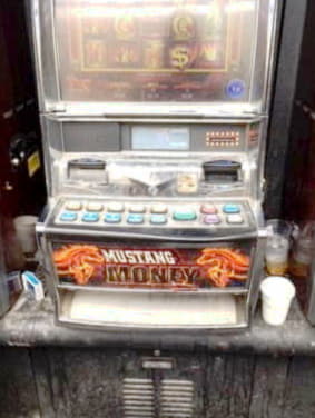 11 Free spins at CasiPlay Casino