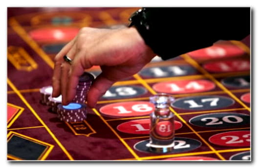 $420 Mobile freeroll slot tournament at Cadoola Casino