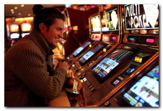 205 Free spins no deposit casino at Malina Casino