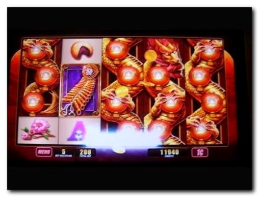 €2495 NO DEPOSIT at William Hill Casino