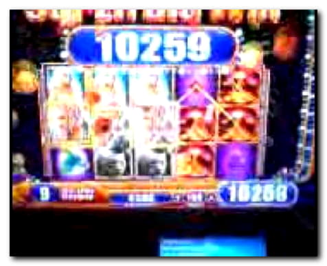 ﻿$890 Daily freeroll slot tournament at CasiPlay Casino