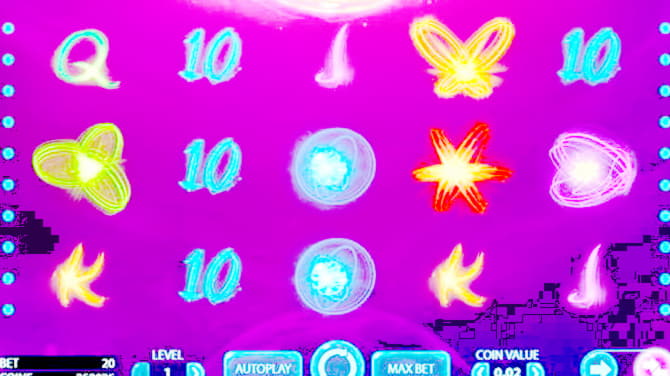 €375 Daily freeroll slot tournament at CasiPlay Casino