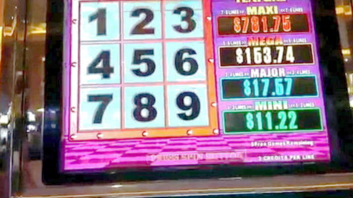 695% Match bonus casino at Casino com