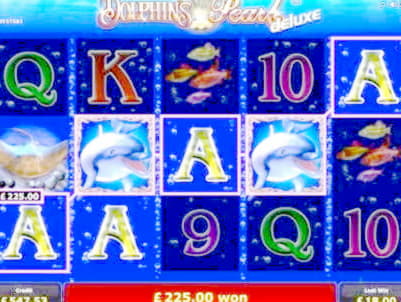 205 Free spins no deposit at Casino com