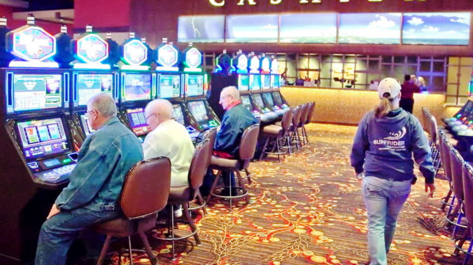 85 free casino spins at Casino-X