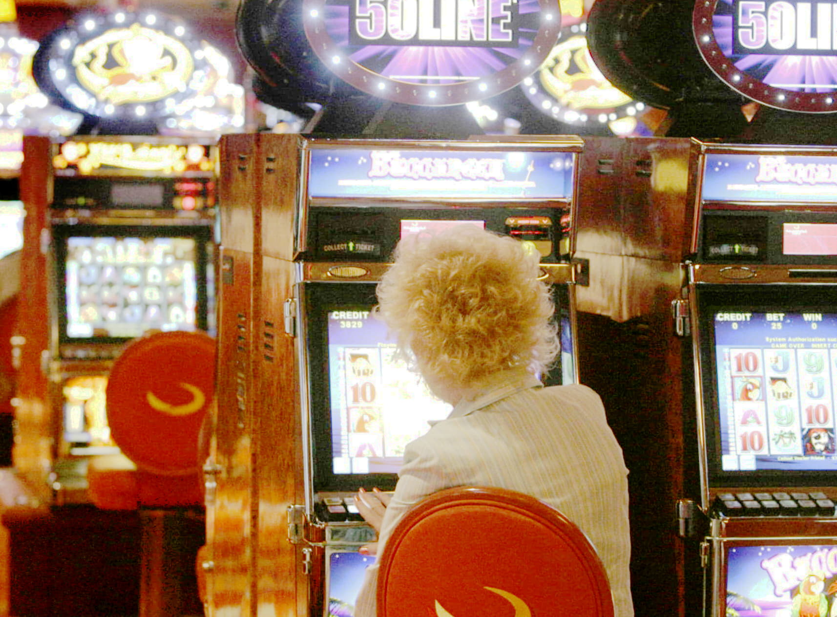 €3895 No deposit casino bonus at 888 Casino