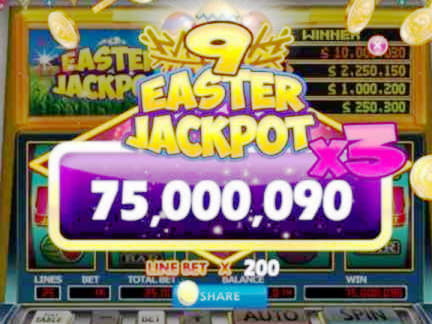 EUR 655 Free chip at Royal Vegas Casino