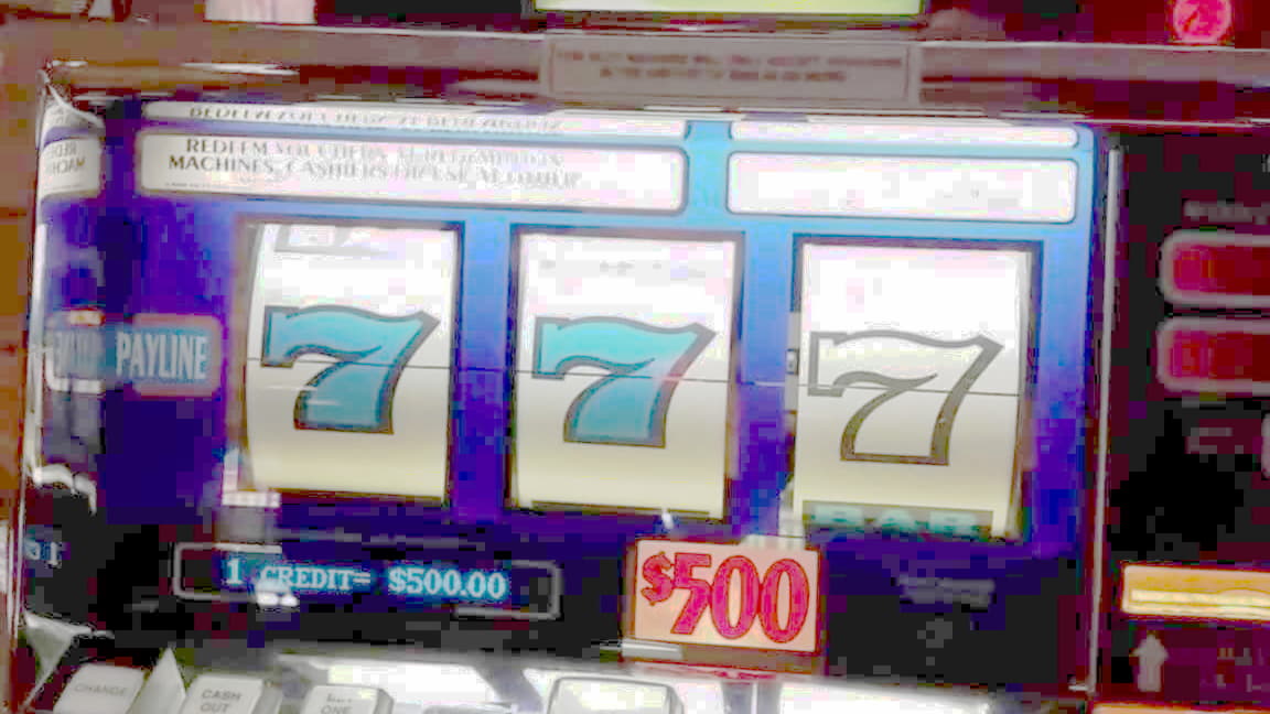 $620 Daily freeroll slot tournament at 777 Casino