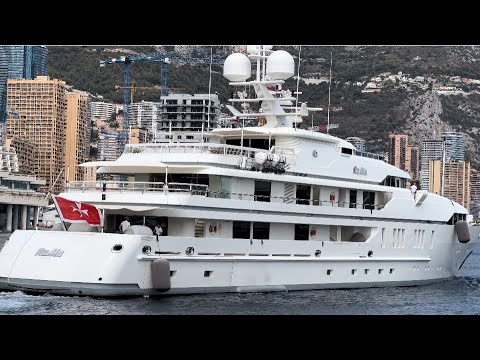 M/Y ROMA 62M LUXURY CHARTER YACHT* Viareggio Italy Departing Monaco in windy weather @Eman's Vlog FR